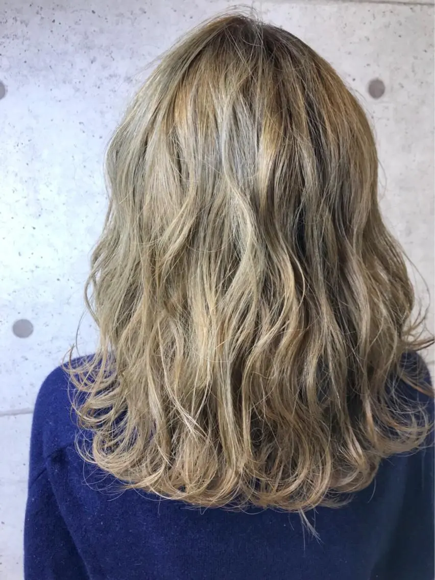 ミディアム カラー ヘアアレンジ 店長 大方康暉のヘアスタイル