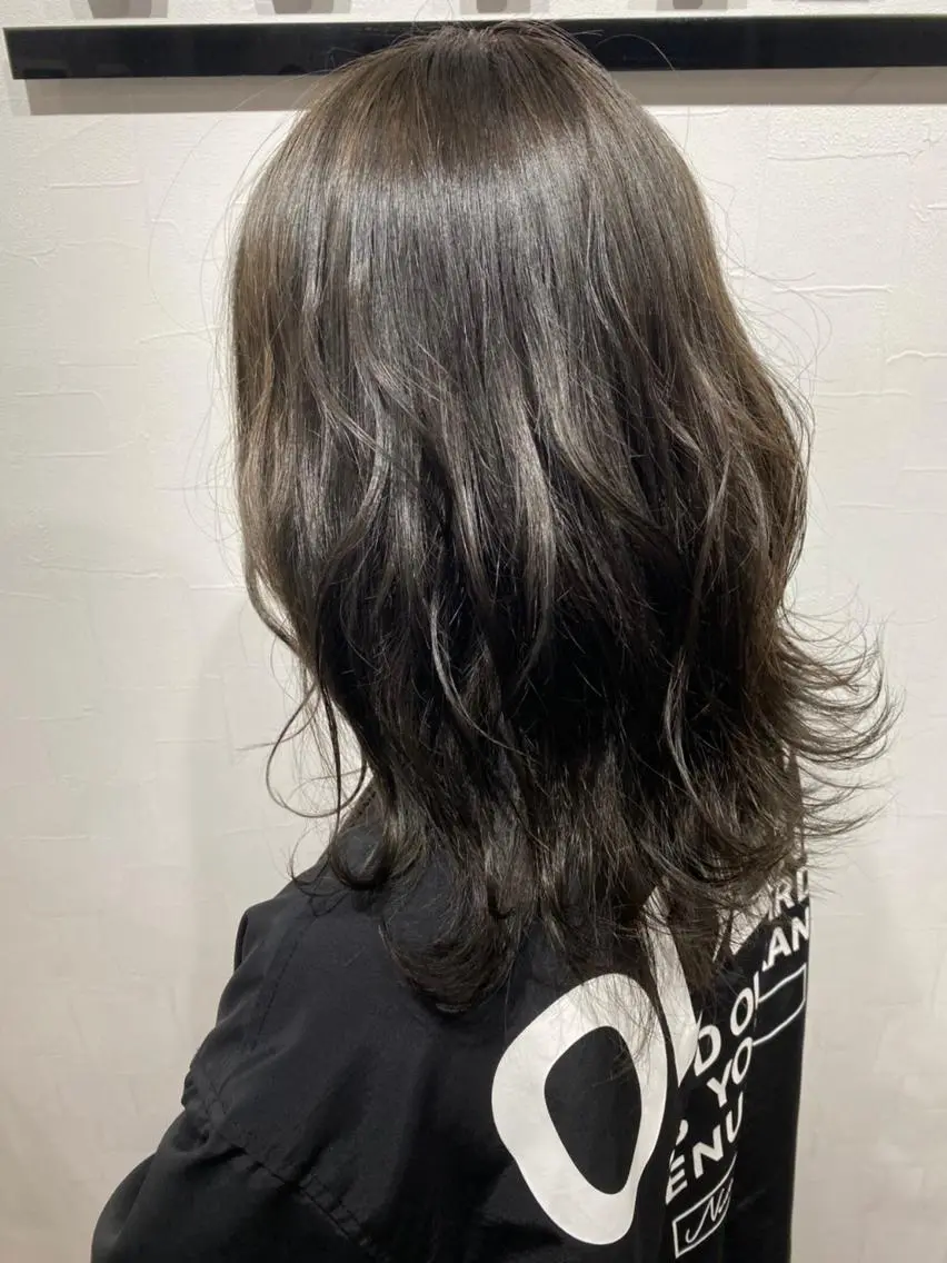 ミディアム _WHITE 天神店のヘアスタイル