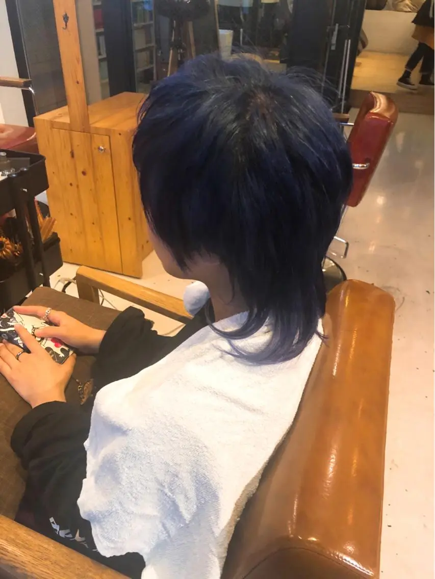 カラー ブリーチ ブルーカラー 透明感カラー バイオレットカラー ✂︎岡根 京花✂︎のヘアスタイル