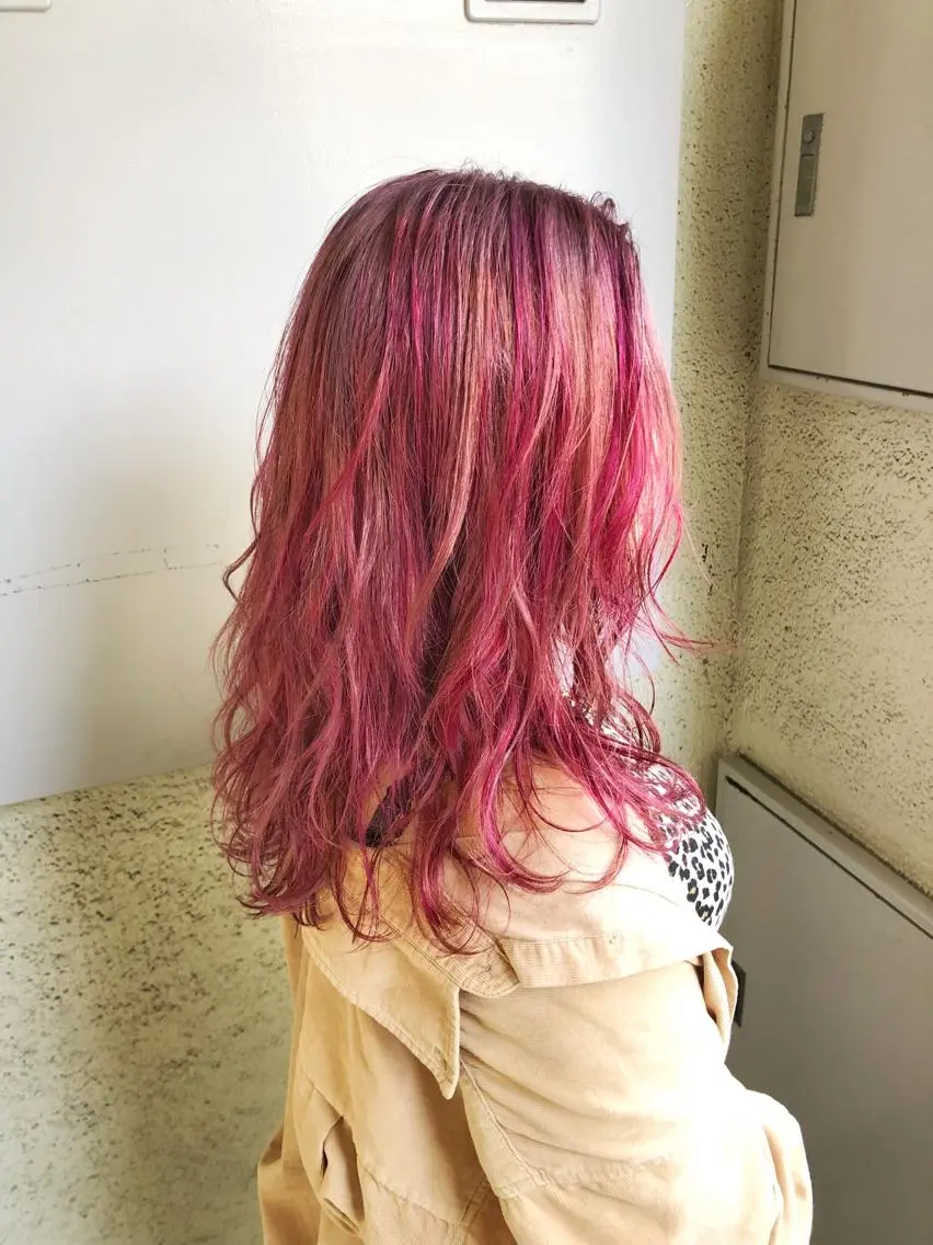 ミディアム ハイライト 【 DIPTH 】 代表コウキ🥇のヘアスタイル