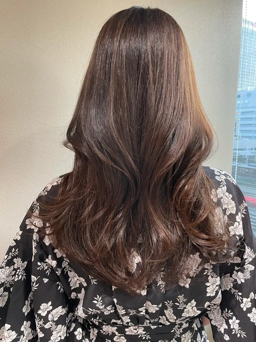 ロング カラー アッシュ アッシュブラウン ブラウンカラー メンズ特化⚜️ 藤原あずさのヘアスタイル