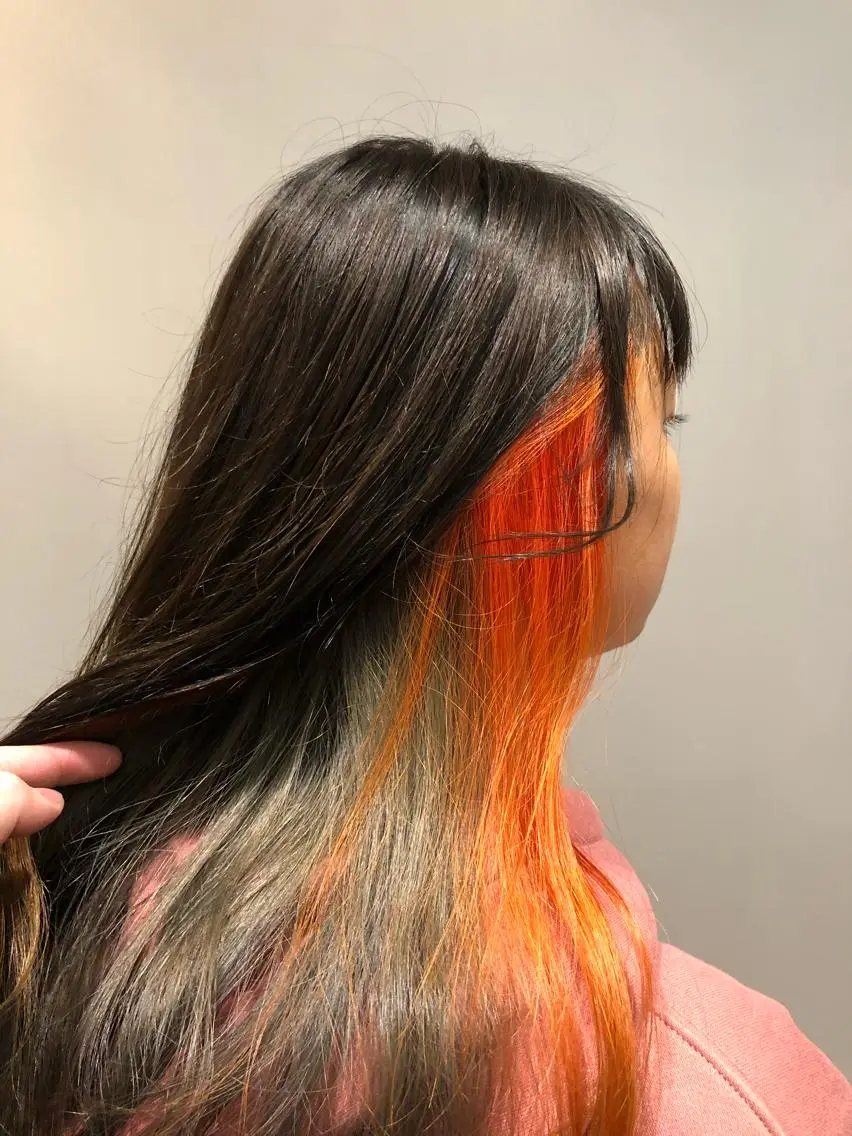 ロング カラー アッシュ デザインカラー オレンジ ワタナベ テルマサのヘアスタイル