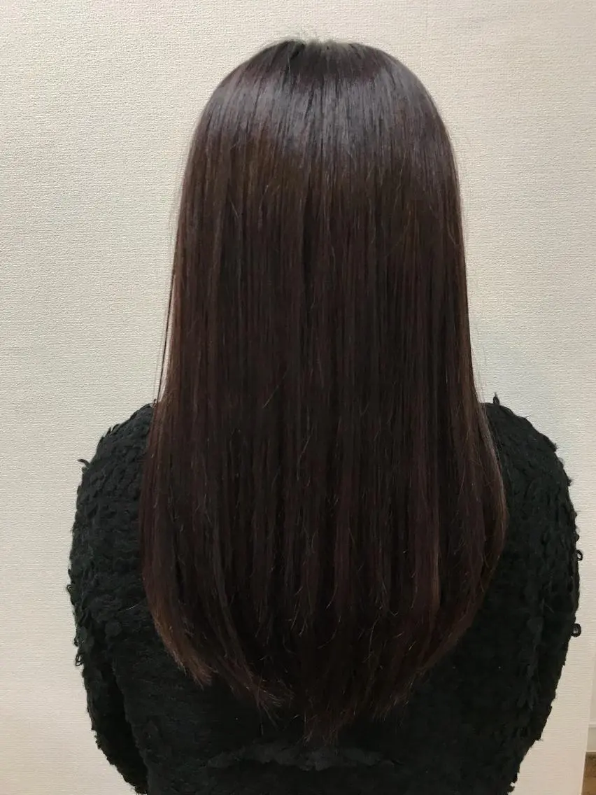 ミディアム カラー ヘアカラー トリートメント 吉森 満俊のヘアスタイル