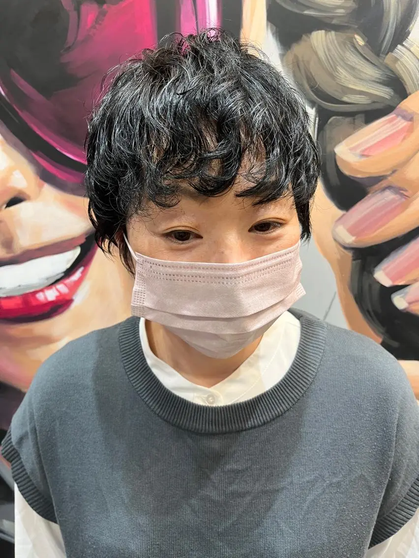 ショート カラー パーマ ヘアアレンジ メンズ キッズ ネイル マツエク・マツパ アイブロウ メンズブリーチ メンズハイライト メンズインナーカラー メンズ韓国風 ブリーチ 久木原 ゆりのヘアスタイル