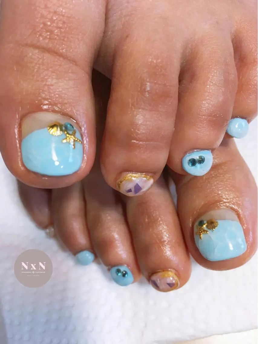 ネイル ジェルネイル ぷっくりネイル フットネイル nail salon N×Nのネイルデザイン