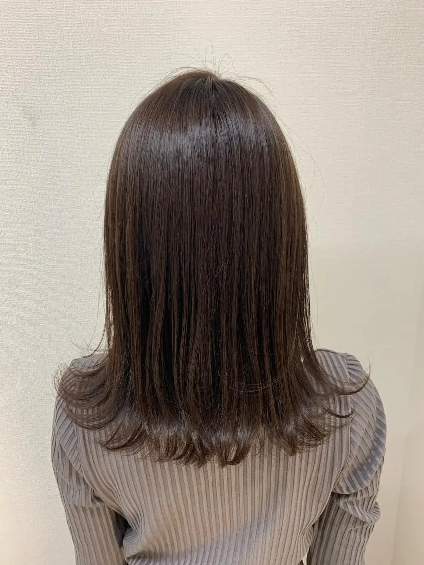 セミロング カラー カット ヘアカラー トリートメント ヘッドスパ 🫧美髪矯正🫧透明 感カラー🫧チサトのヘアスタイル