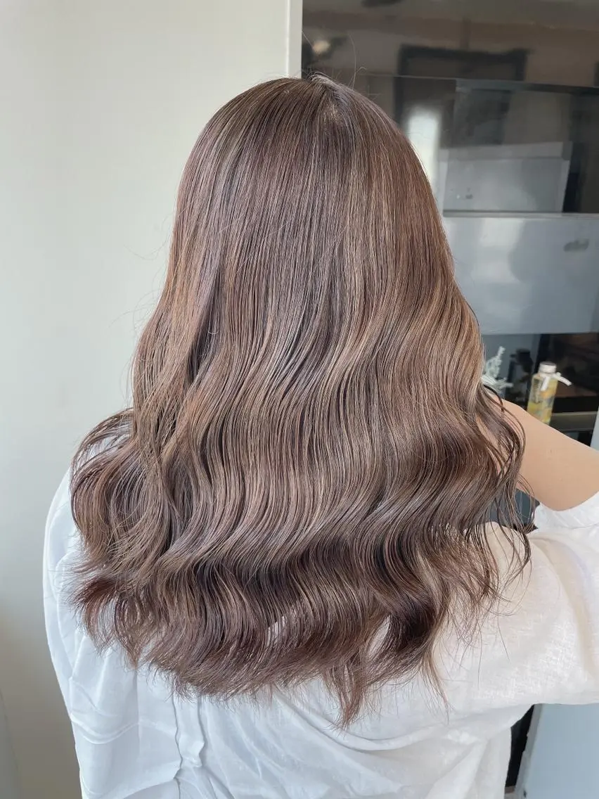 セミロング カラー ヘアカラー トリートメント ヘアセット 髪質改善カラー🦋 田村のヘアスタイル