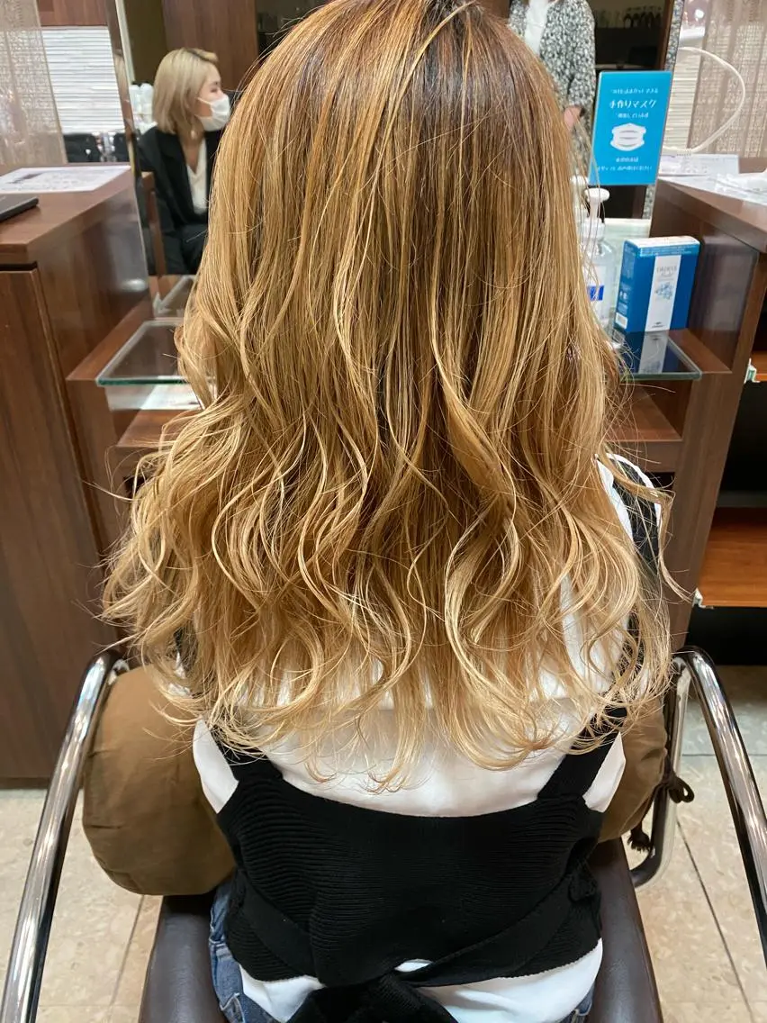 セミロング パーマ カット パーマ ブランシェ小幡駅前店 森樹のヘアスタイル