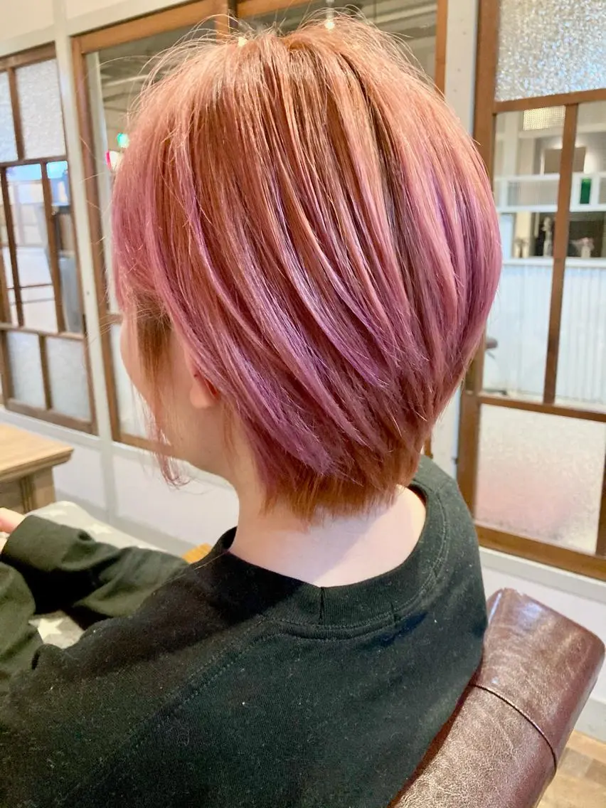 ショート タカツド ユウキのヘアスタイル