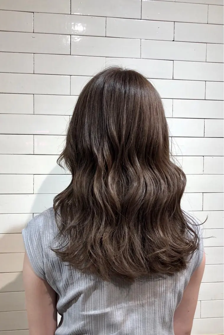 ロング 髪質改善⌇透明感 カラー⌇川上葵のヘアスタイル