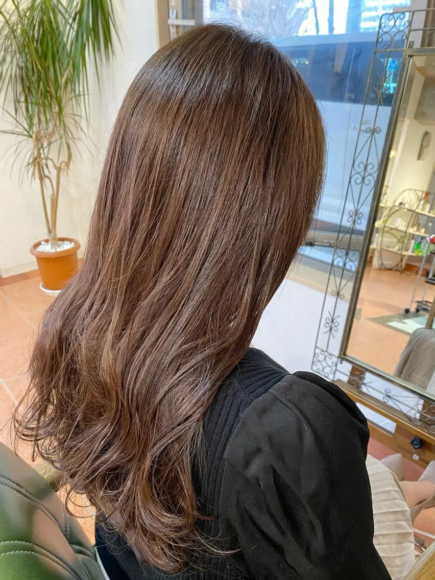 ロング カラー カット ヘアカラー トリートメント 石井 佑樹のヘアスタイル