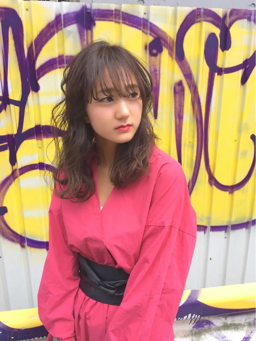 セミロング カラー ヘアアレンジ 柔らか垢抜けｶﾗｰと ｶｯﾄ🫧ASUKAのヘアスタイル