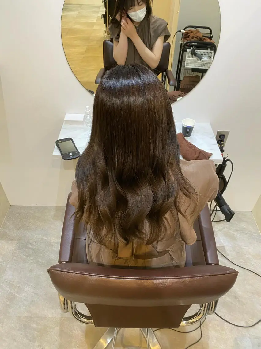 ロング 【髪質改善 艶髪】 布川 莉穂のヘアスタイル
