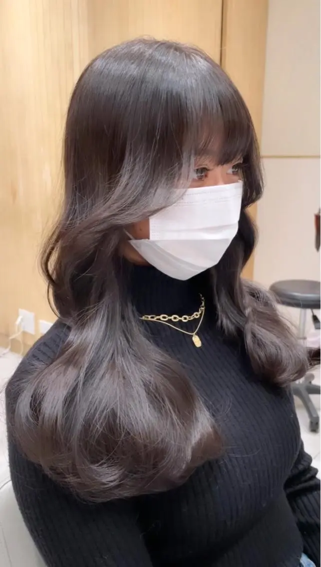 ロング カラー ヘアアレンジ 🤎小顔レイヤー /ベージュ🤎友香のヘアスタイル