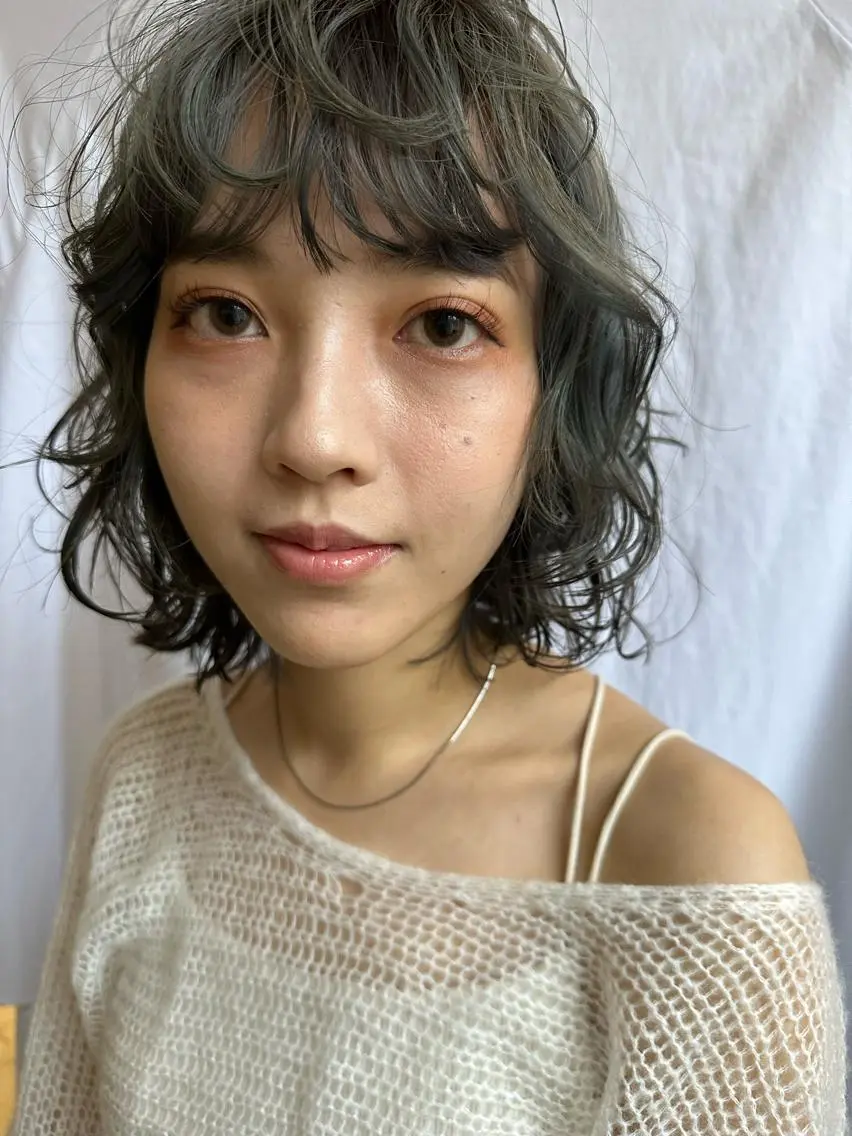 ミディアム カット パーマ 平野恵/透明感カラー ブリーチ/ボブのヘアスタイル
