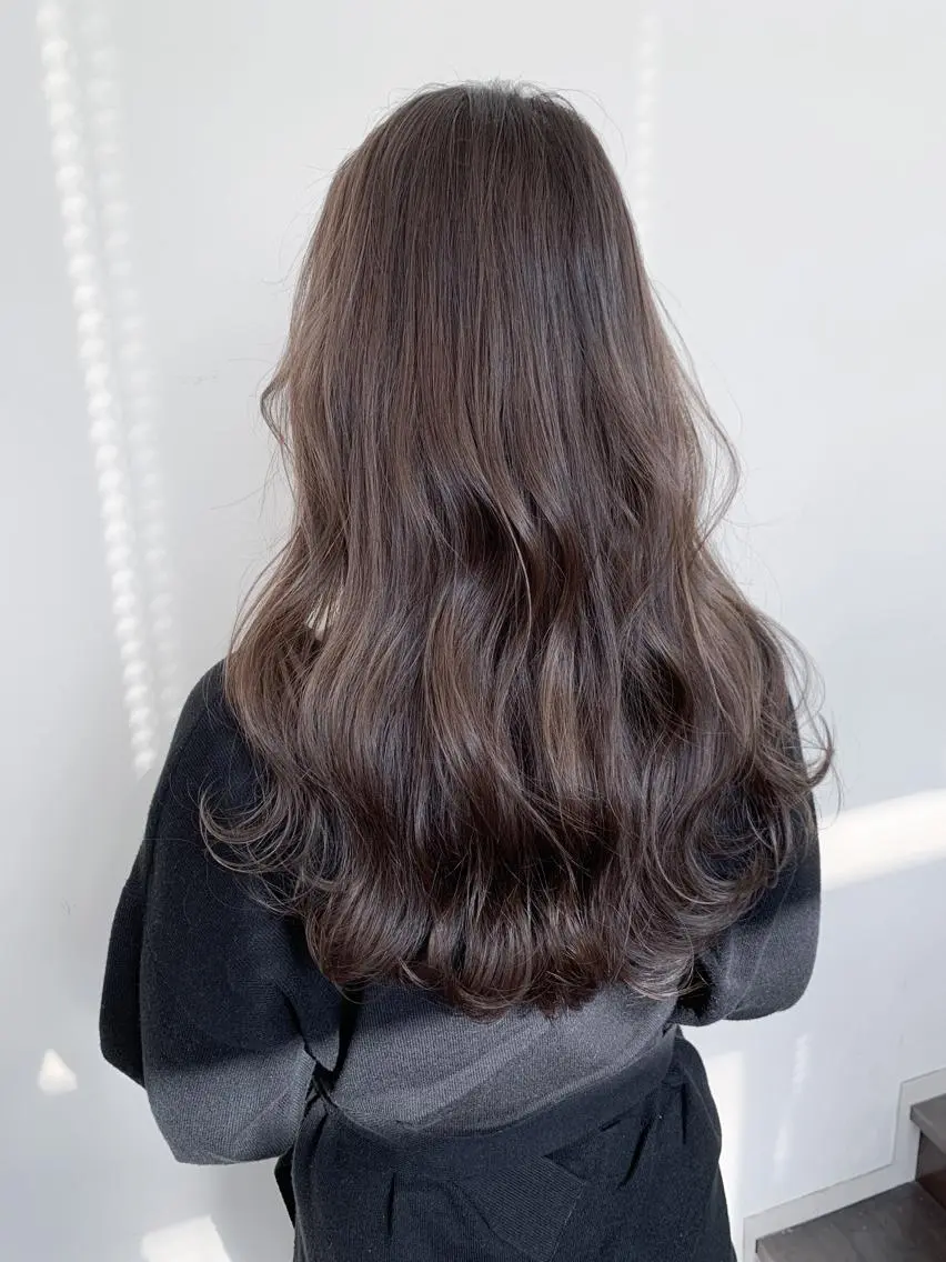 セミロング カラー 透明感カラー Beach 代表 KENTAのヘアスタイル