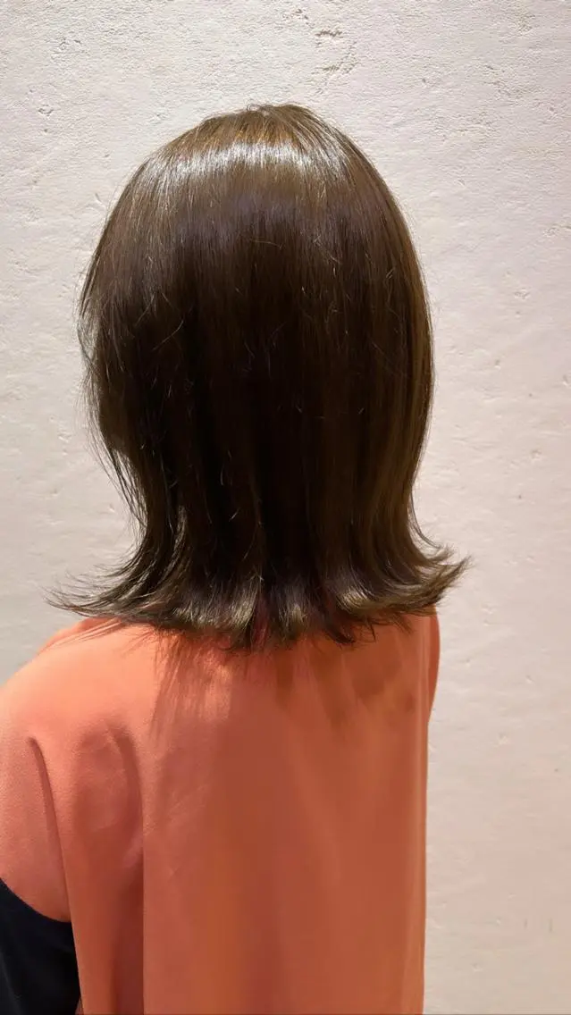 ショート カラー カット ヘアカラー トリートメント レイヤーカット 早崎太生のヘアスタイル