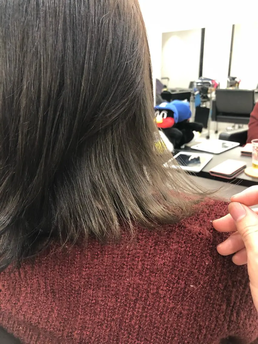 ミディアム ヘアカラー トリートメント 縮毛矯正の達人 ☆ 松本のヘアスタイル