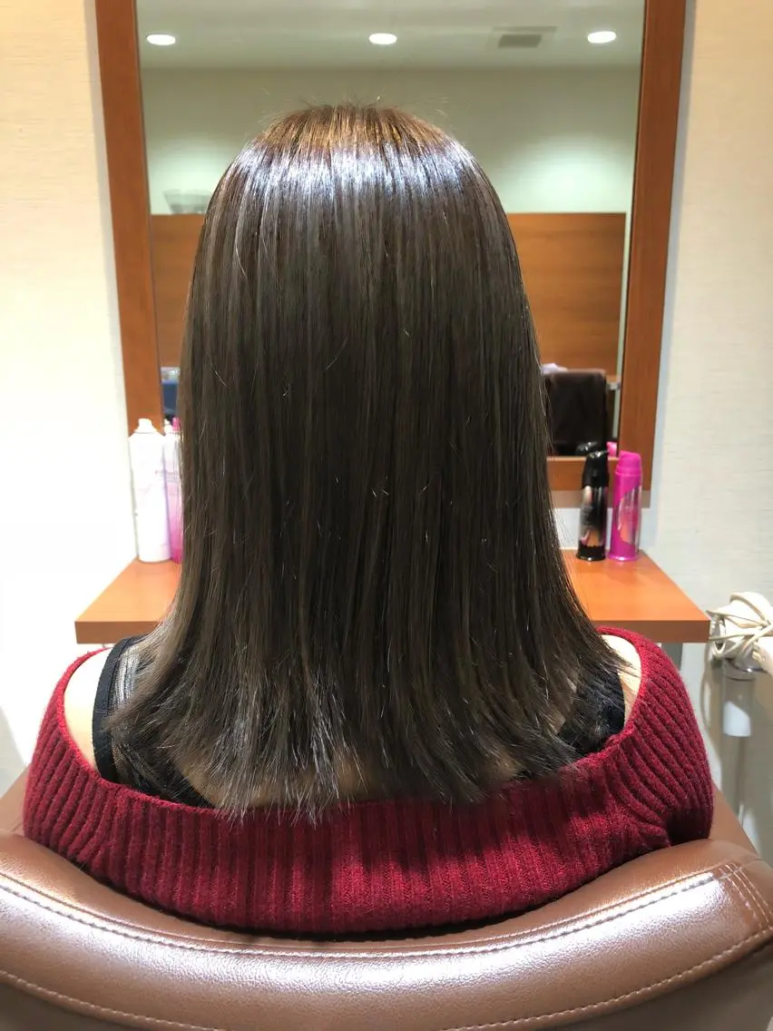 ミディアム カラー アッシュ シルバー 萩原 凌✄のヘアスタイル
