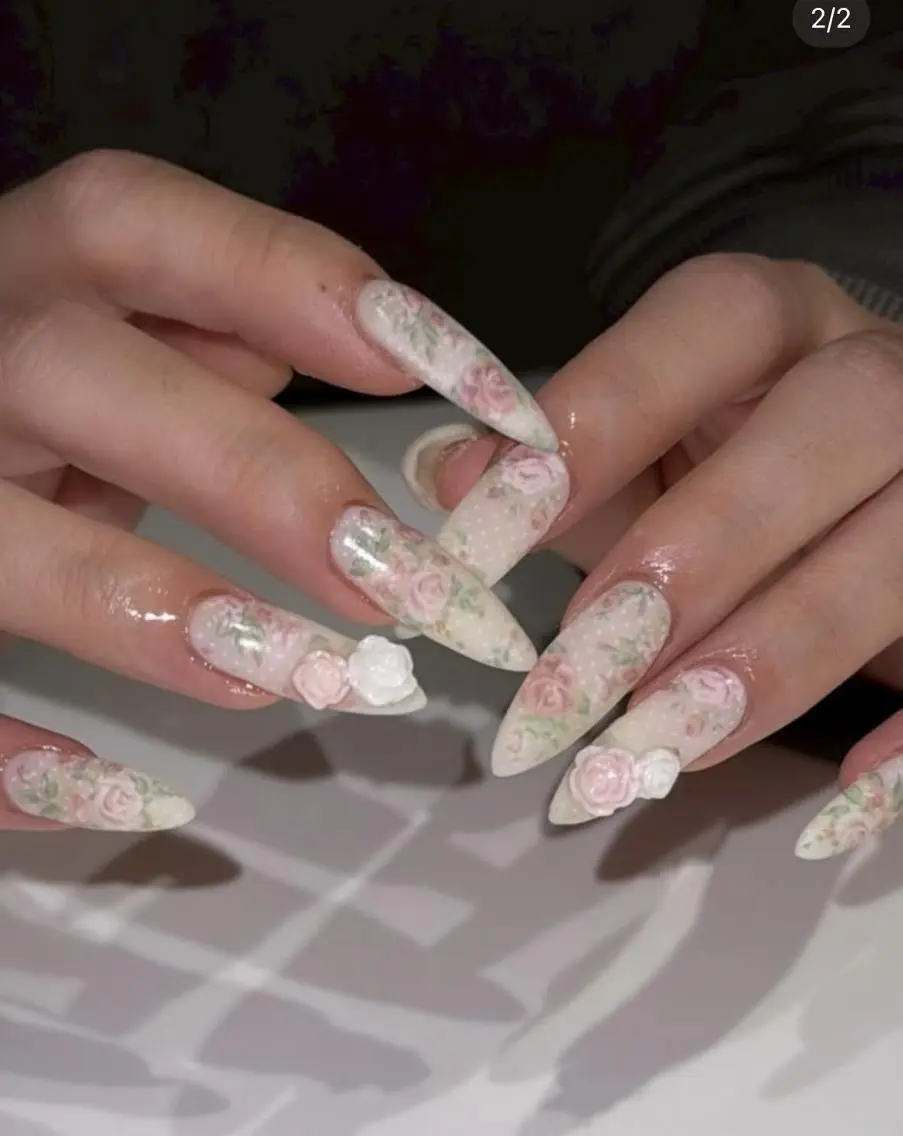 ネイル ハンドネイル KIRA Nailsのネイルデザイン