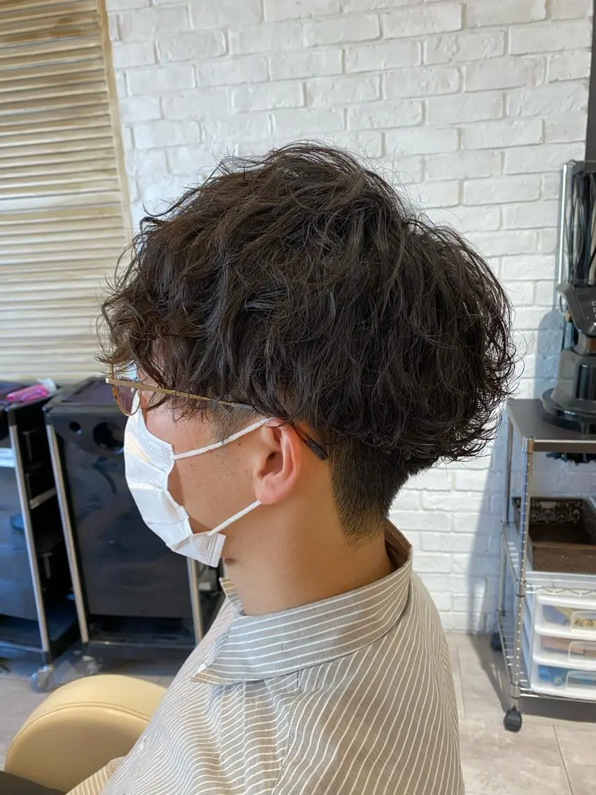 ショート パーマ メンズ メンズパーマ ツイストスパイラルパーマ スパイラルパーマ カット パーマ ヘッドスパ ヘアセット 金子 富士のヘアスタイル