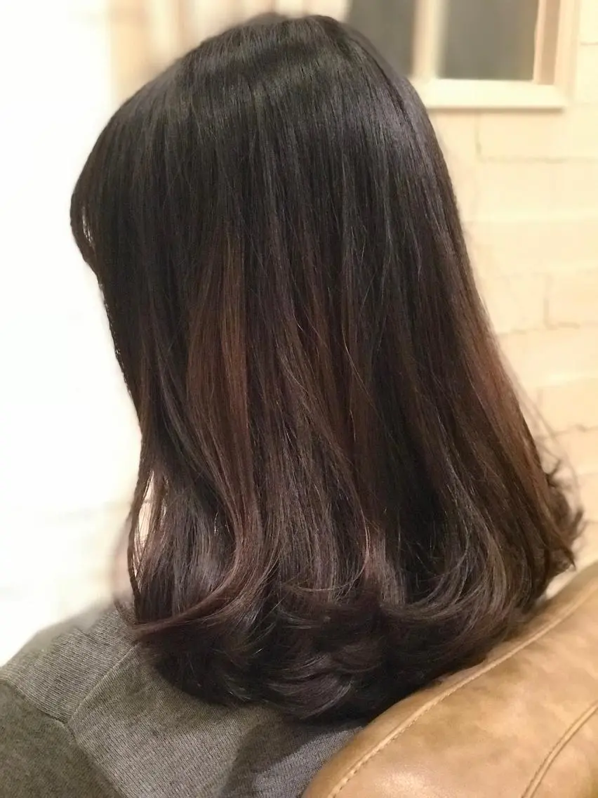 ミディアム 口コミ評価4.9⭐︎ カワナベ マサシのヘアスタイル