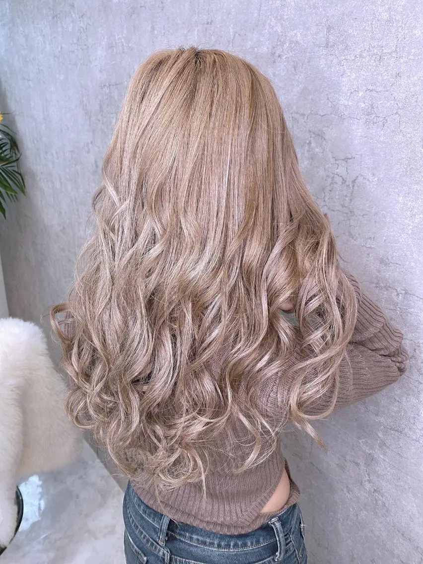 ロング エクステサロン GRIZZのヘアスタイル
