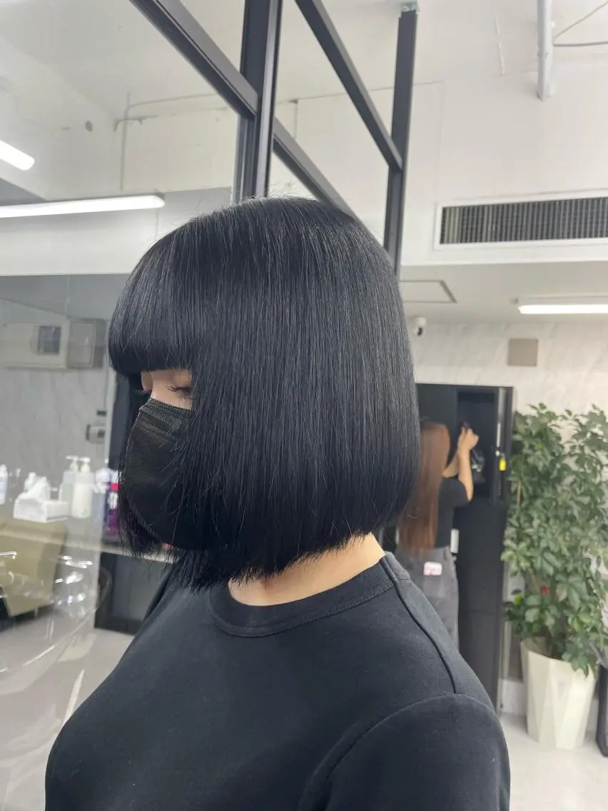 ミディアム カラー 黒髪 ブルーカラー ブルーブラック ダブルカラー wehlen_ keisukeのヘアスタイル