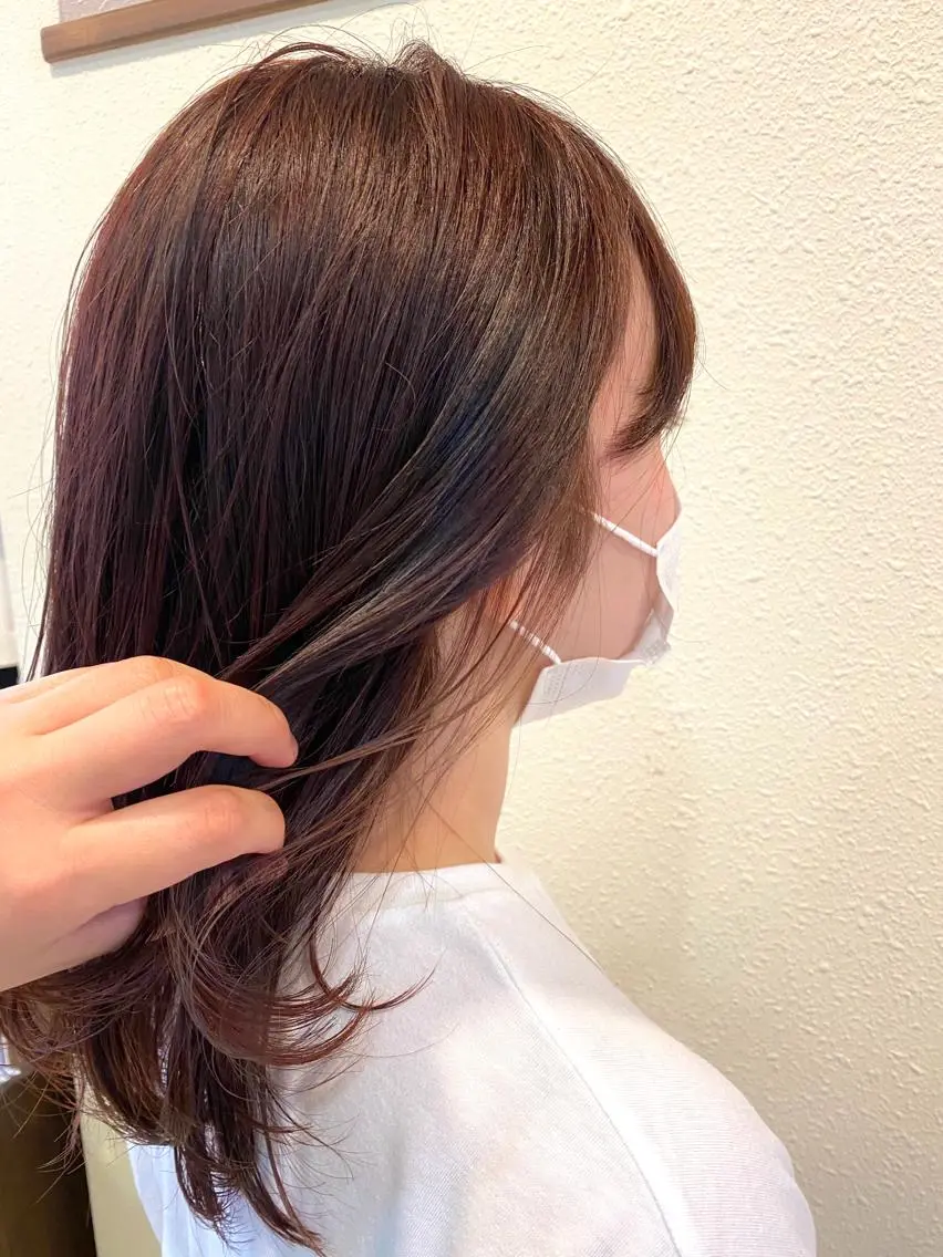セミロング 中川 茜里のヘアスタイル