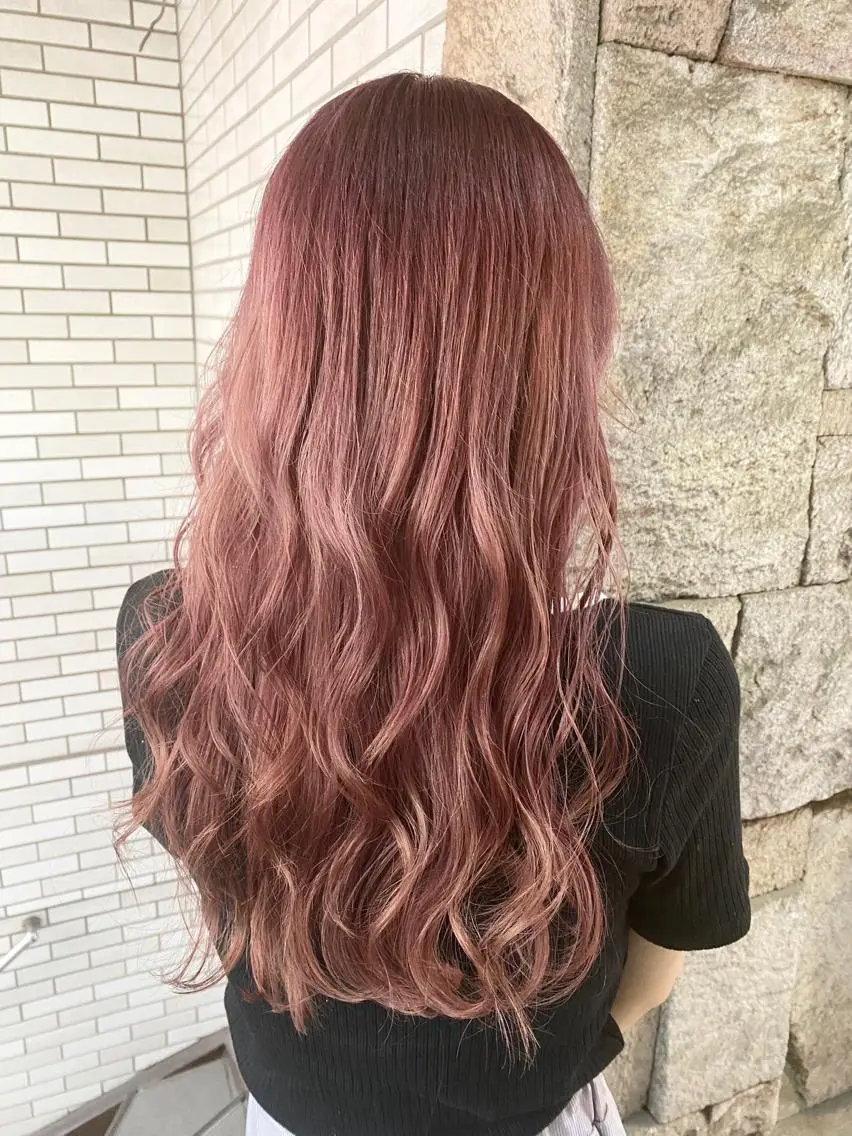 ロング カラー ピンクカラー ヘアカラー トリートメント 萩原 凌✄のヘアスタイル