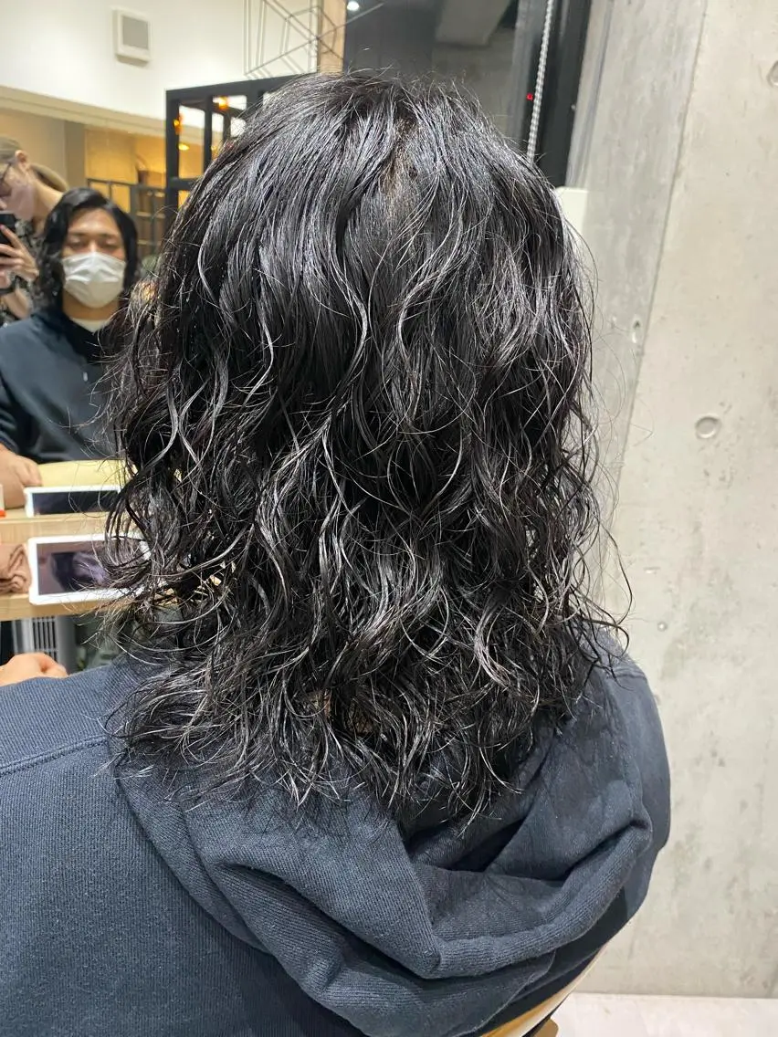 パーマ メンズ カット パーマ トリートメント 似合う髪型が 分からない方へのヘアスタイル