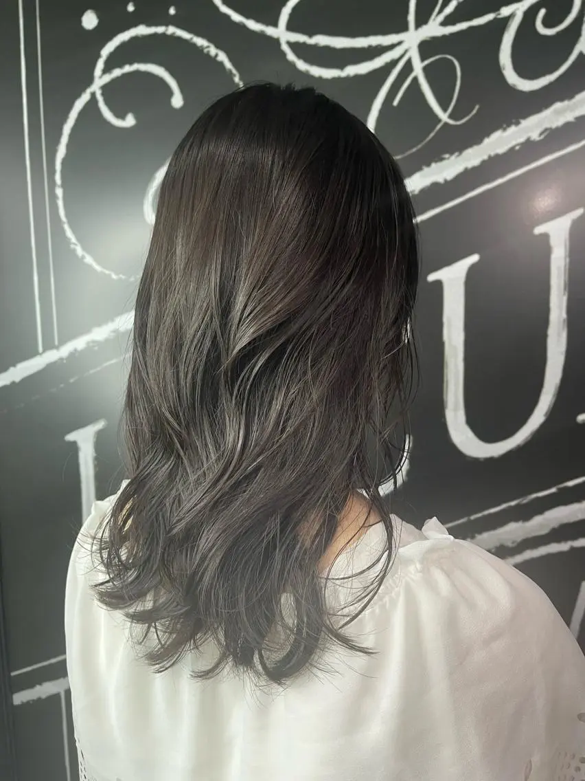 ミディアム かめい りなのヘアスタイル