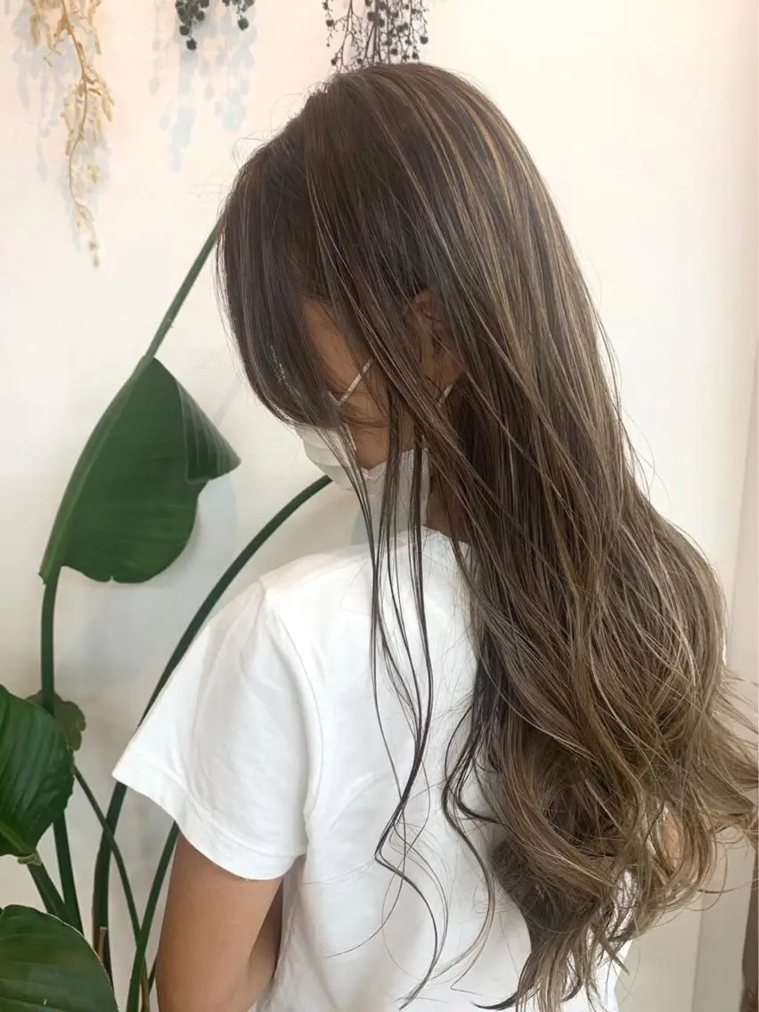 ロング ナツミ🌼新越谷/ 骨格修正/艶髪のヘアスタイル