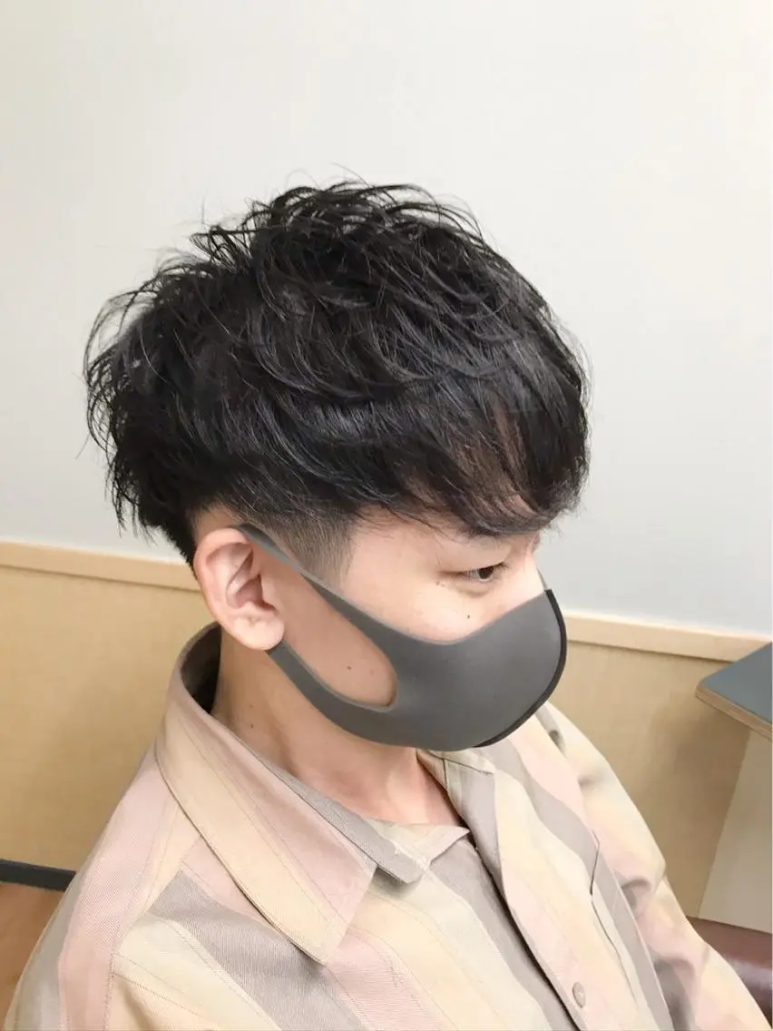 パーマ メンズ 小林 亮平のヘアスタイル