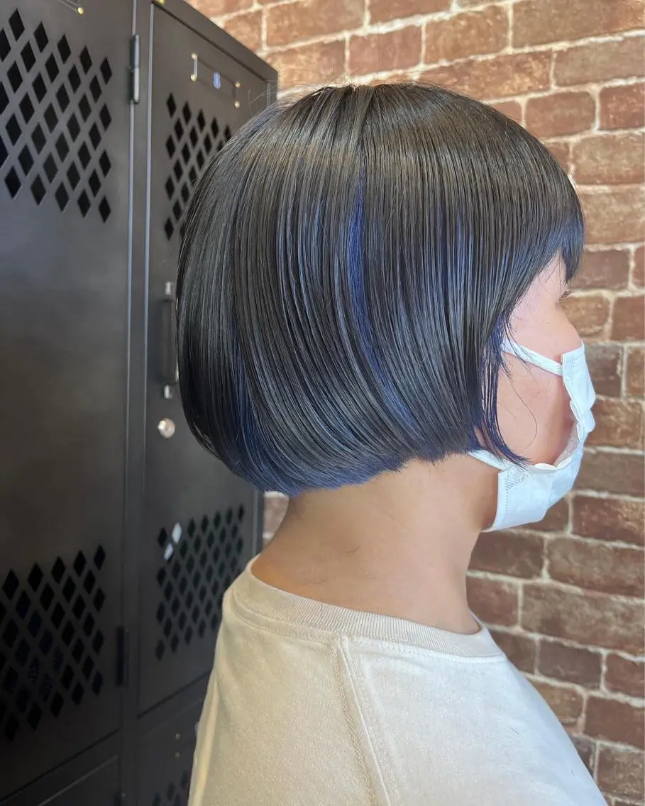 ミディアム カラー パーマ ヘアアレンジ メンズ キッズ ネイル マツエク・マツパ アイブロウ 切りっぱなしボブ ミディアムパーマ メンズブリーチ メンズハイライト メンズインナーカラー 久木原 ゆりのヘアスタイル
