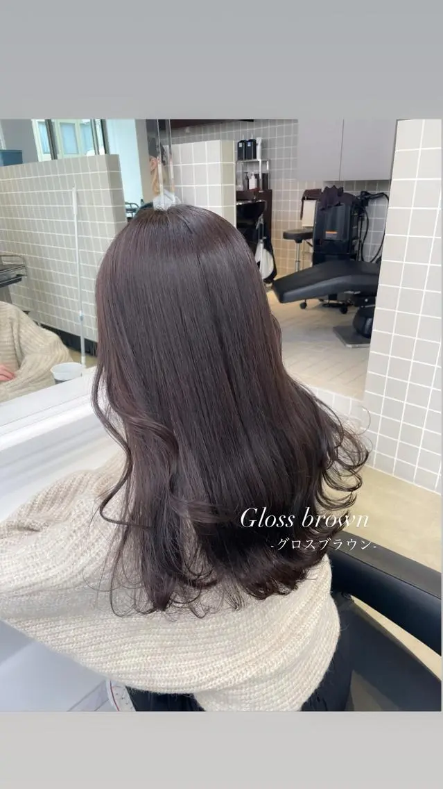 ミディアム カラー 抜け感レイヤー︴ ニュアンスカラーのヘアスタイル