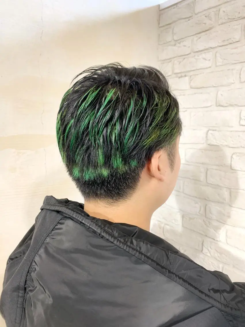 カラー メンズ メンズハイライト ハイライトカラー stylist Yumaのヘアスタイル