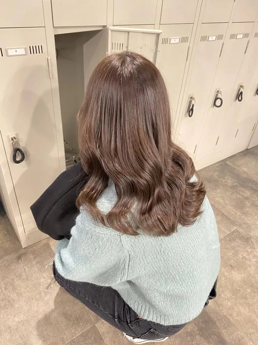 セミロング カラー ヘアカラー トリートメント ヘッドスパ ヘアセット エフェクトブリーチ 🌟前澤啓太朗のヘアスタイル