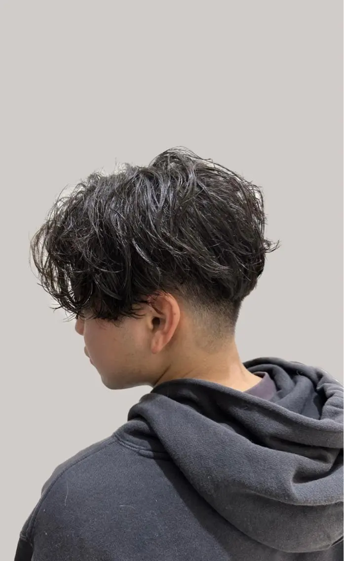 パーマ メンズ メンズパーマ カット パーマ トリートメント 【池袋店 店長】伊藤 昂樹/曲がる縮毛矯正のヘアスタイル
