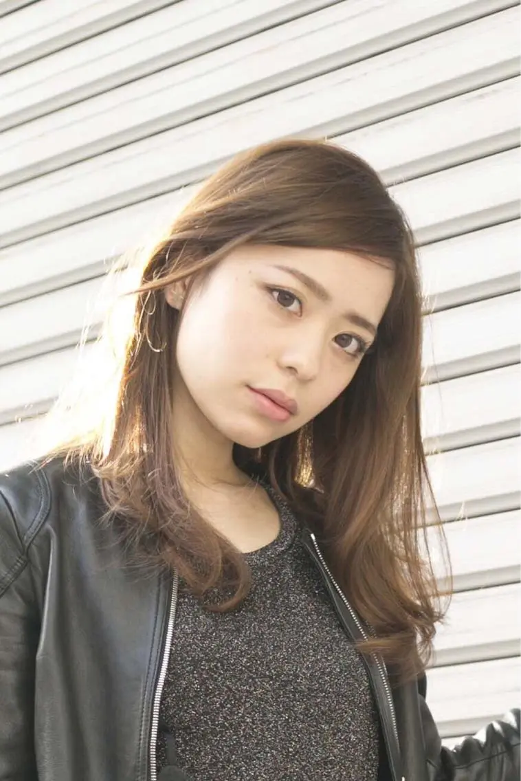 セミロング カラー パーマ ヘアアレンジ メンズ キッズ ネイル マツエク・マツパ アティリー 西梅田のヘアスタイル