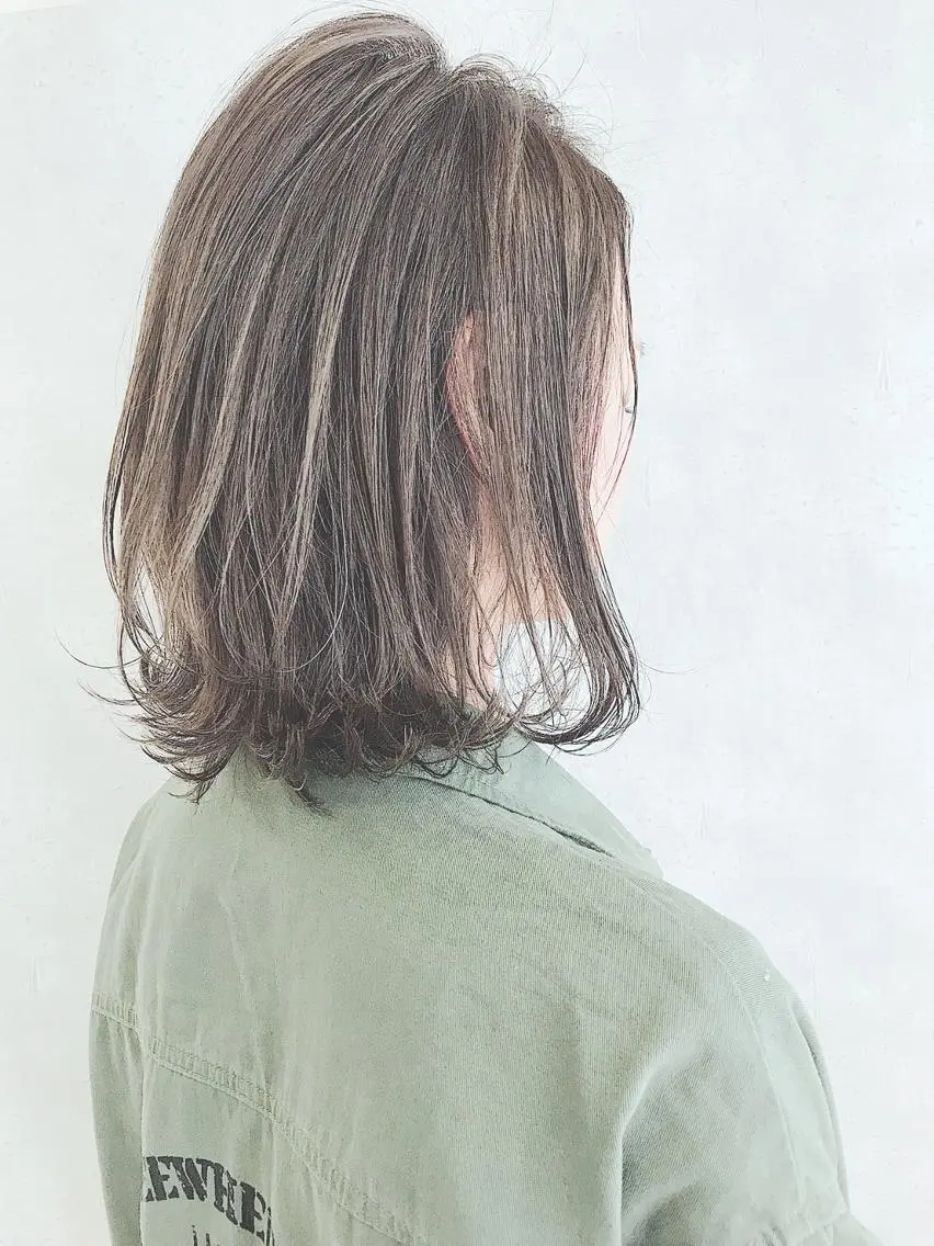 ショート カラー アディクシーカラー ブリーチ ケアブリーチ ダブルカラー ハイライトカラー MOU namba ムウナンバのヘアスタイル