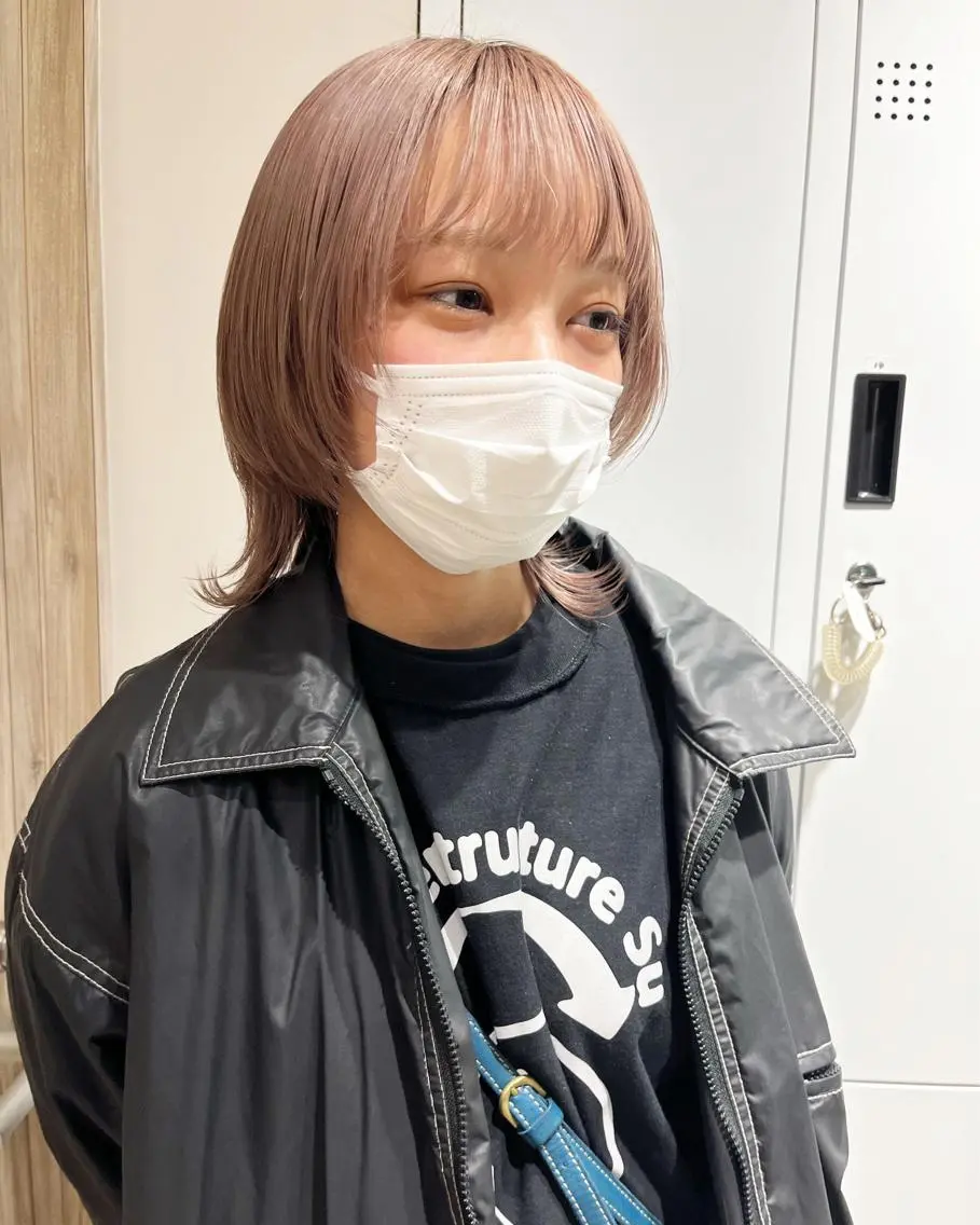 ミディアム ヘアカラー 🐩透明感ミルクティ ーピンクニイナ🐩のヘアスタイル