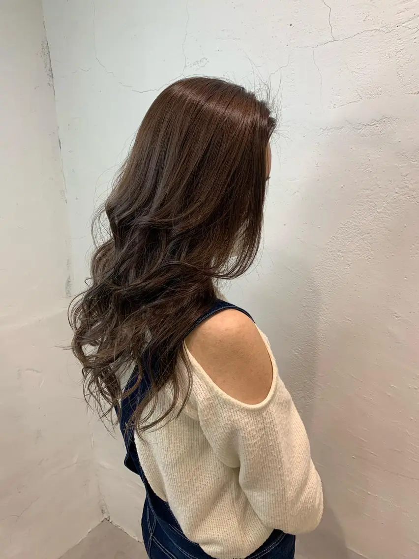 ロング カラー パーマ ヘアアレンジ メンズ まつげと眉 Meliaのマツエク・マツパデザイン