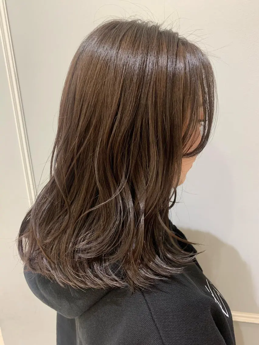 ミディアム ヘアカラー トリートメント 髪質改善/縮毛矯正 🎀小林 唯 🎀のヘアスタイル