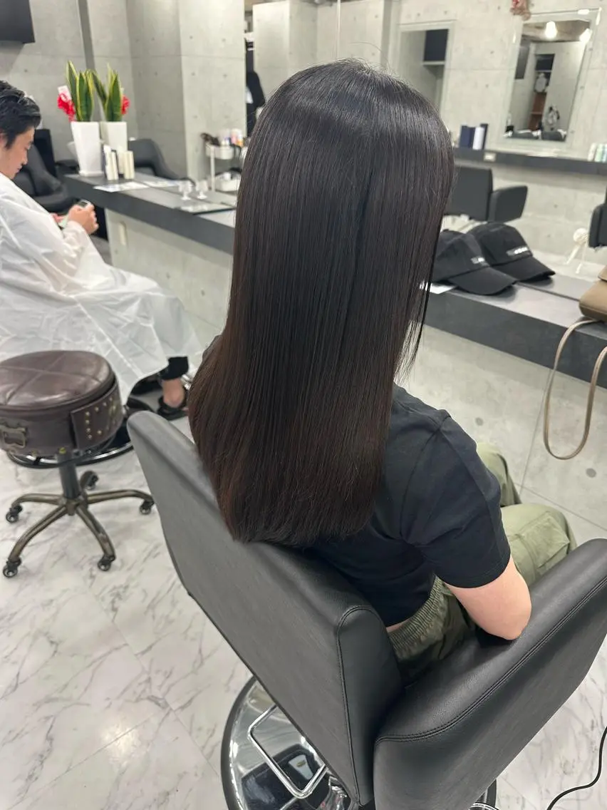 セミロング ハイライト 髪質改善 小顔カット Endearing 銀座/レイヤーカットのヘアスタイル