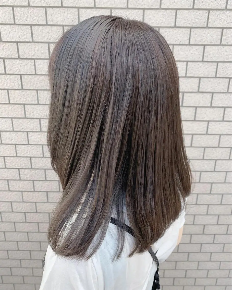 ミディアム 透明感ハイライト◎ 伊藤夏海のヘアスタイル