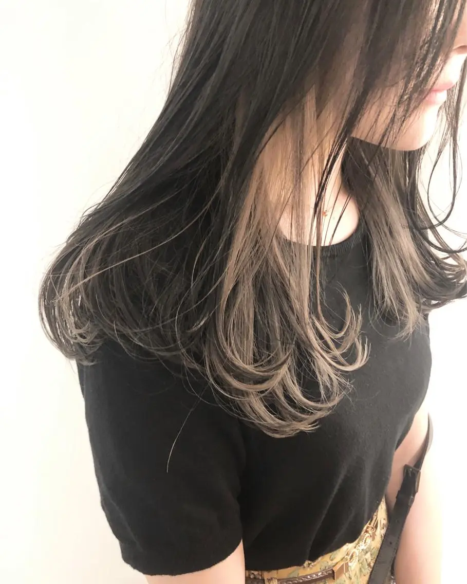 セミロング カラー 透明感カラー* レイヤー/清水大地のヘアスタイル