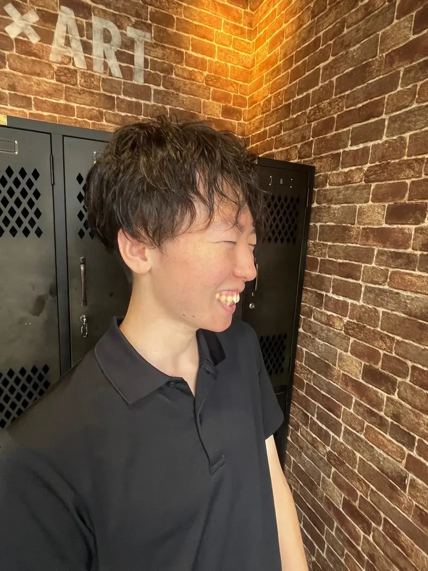 ミディアム カラー パーマ ヘアアレンジ メンズ キッズ ネイル マツエク・マツパ アイブロウ メンズブリーチ メンズハイライト メンズインナーカラー メンズ韓国風 ブリーチ 久木原 ゆりのヘアスタイル