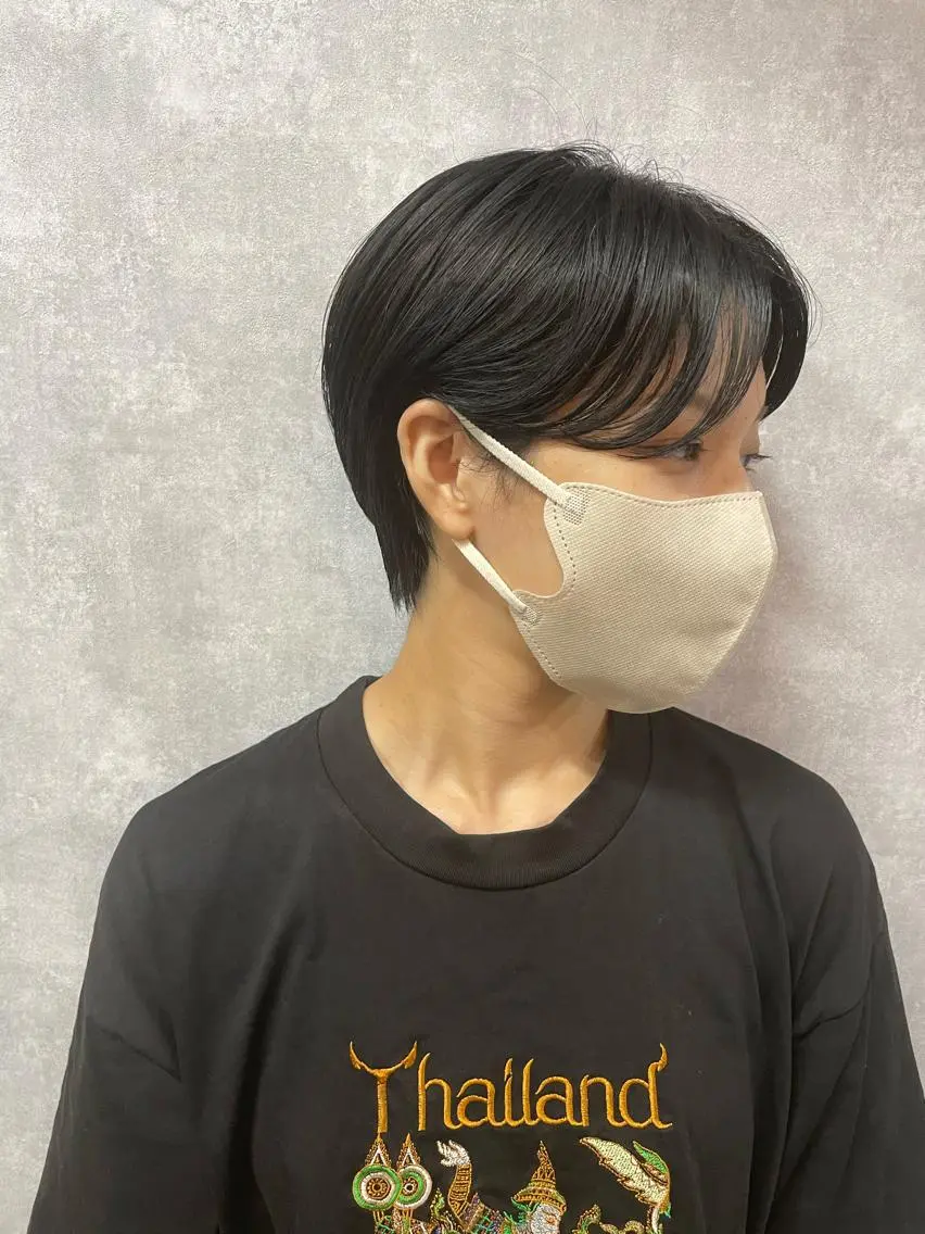 ショート 切りっぱなしボブ ショートボブ ハンサムショート 丸みショート アッシュ モテ髪/ボブ/ショー ト/アダチフウトのヘアスタイル