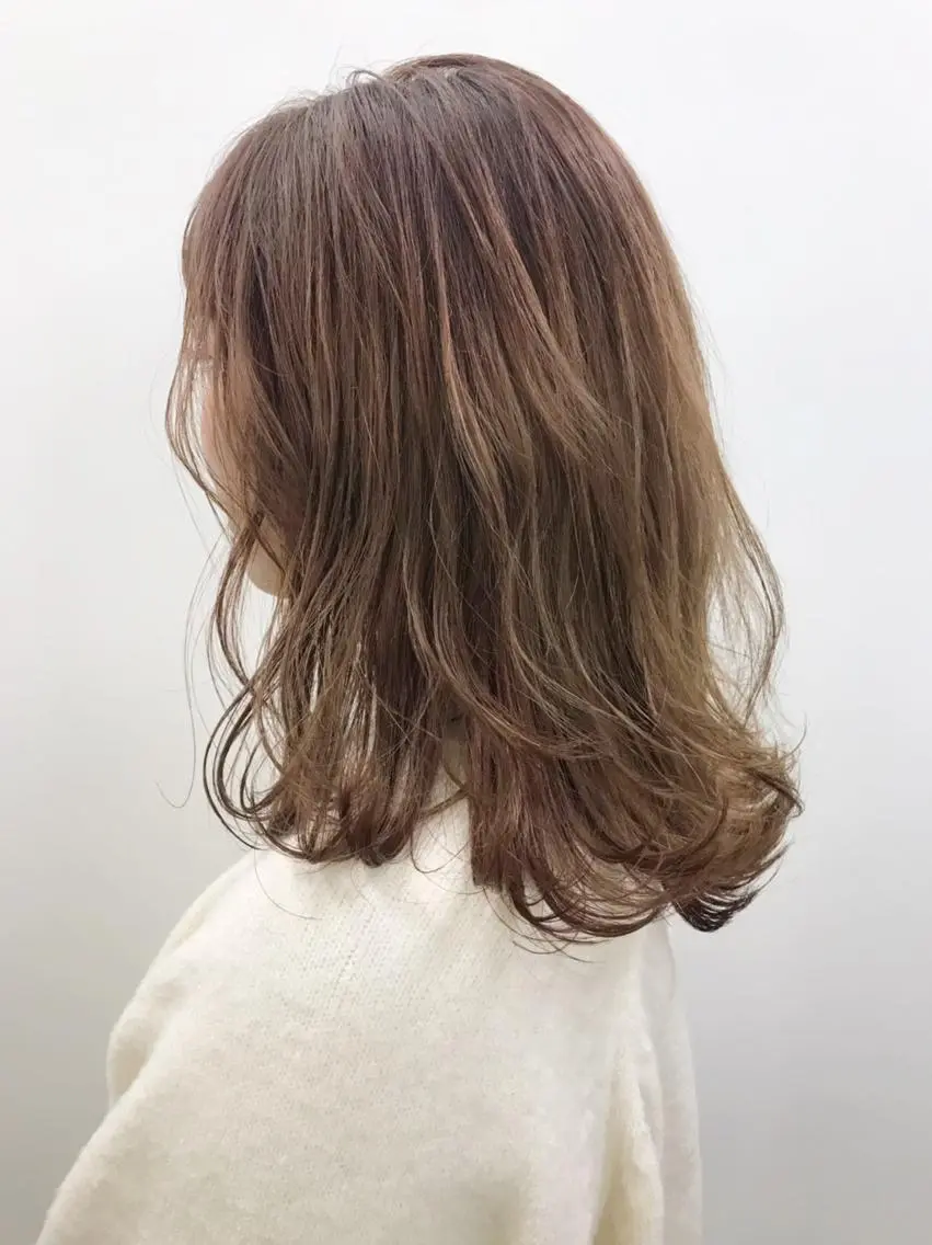 ミディアム カラー パーマ ヘアアレンジ ベージュカラー ITbyALBUM 中野店のヘアスタイル